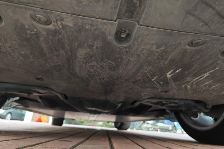 Used Tesla Model Y 2023 Long-Range All-Wheel-Drive Version Chassis Rear