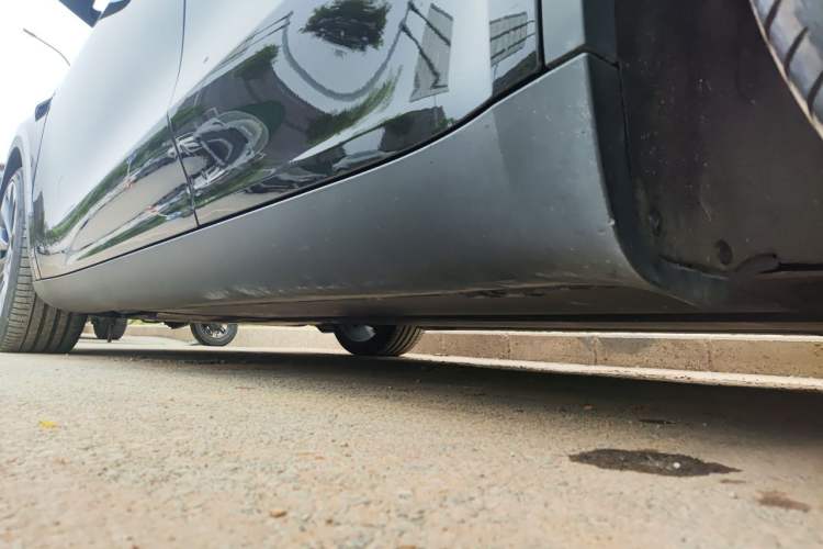 Used Tesla Model Y 2023 High-Performance All-Wheel-Drive Version Chassis Rear Left