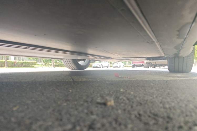 Used Tesla Model Y 2023 Rear-Wheel-Drive Version Chassis Rear Left