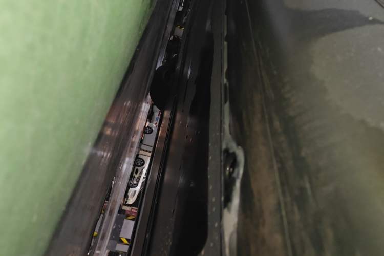 Used Tesla Model Y 2023 Rear-Wheel-Drive Version Chassis Rear Left