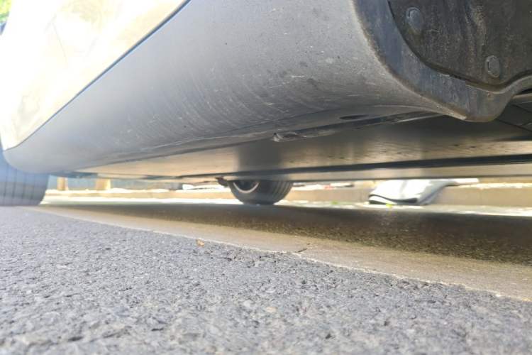 Used Tesla Model Y 2023 Rear-Wheel-Drive Version Chassis Rear Left
