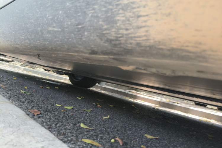 Used Tesla Model Y 2023 Rear-Wheel-Drive Version Chassis Rear Left