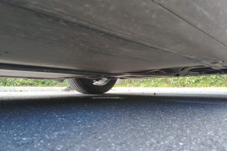 Used Tesla Model Y 2023 Rear-Wheel-Drive Version Chassis Rear Left