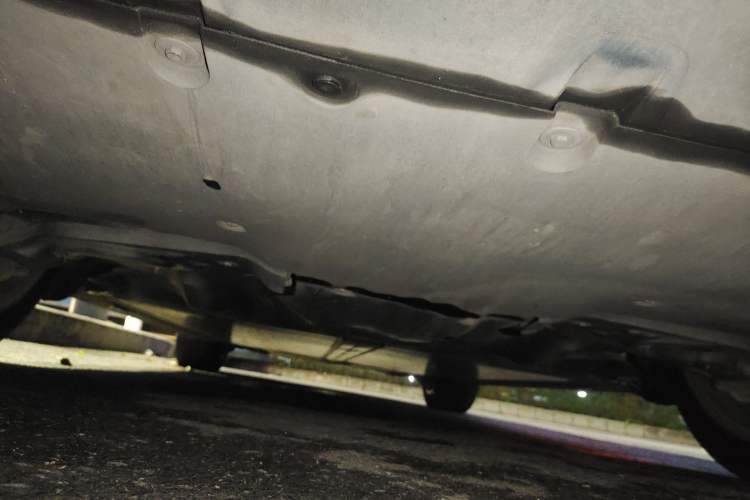 Used Tesla Model Y 2023 Long-Range All-Wheel-Drive Version Chassis Rear