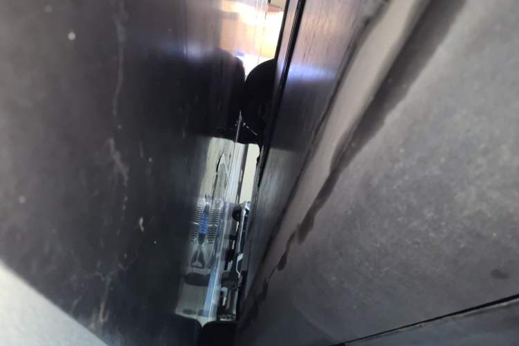 Used Tesla Model Y 2023 Rear-Wheel-Drive Version Chassis Rear Right