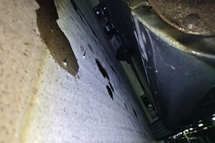 Used Tesla Model Y 2023 Rear-Wheel-Drive Version Chassis Rear Right