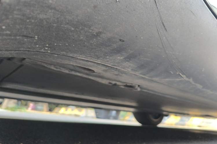 Used Tesla Model Y 2023 Rear-Wheel-Drive Version Chassis Rear Right
