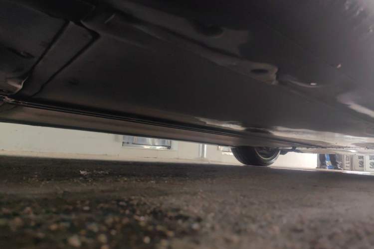 Used Tesla Model Y 2023 Long-Range All-Wheel-Drive Version Chassis Rear Right
