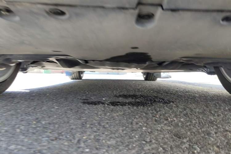 Used Tesla Model Y 2023 Long-Range All-Wheel-Drive Version Chassis Rear