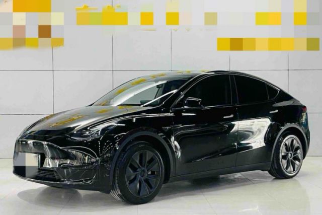 Used Tesla Model Y 2023 Rear-Wheel-Drive Version