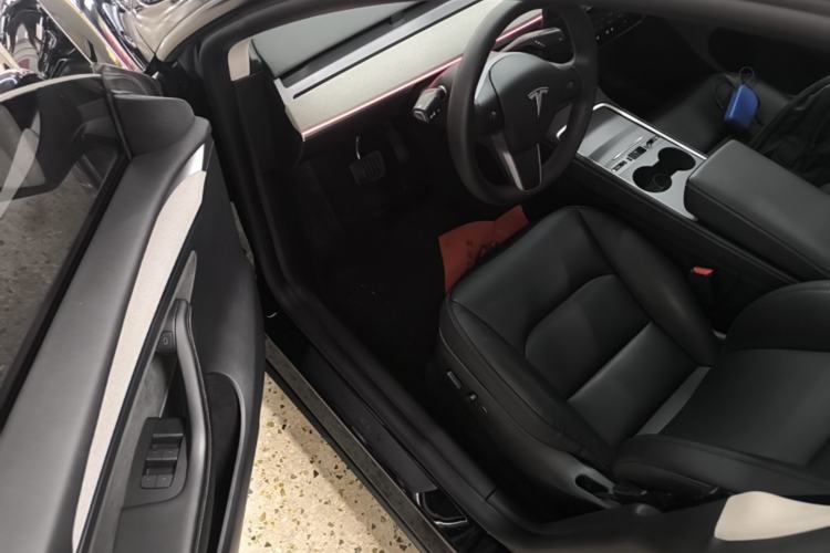 Used Tesla Model Y 2023 Rear-Wheel-Drive Version Driver Seat