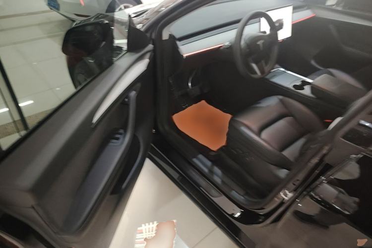 Used Tesla Model Y 2023 Rear-Wheel-Drive Version Driver Seat