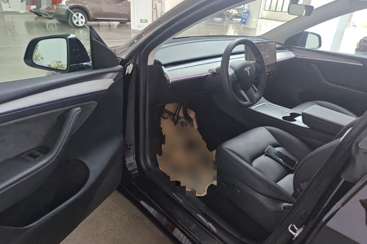 Used Tesla Model Y 2023 Rear-Wheel-Drive Version Driver Seat
