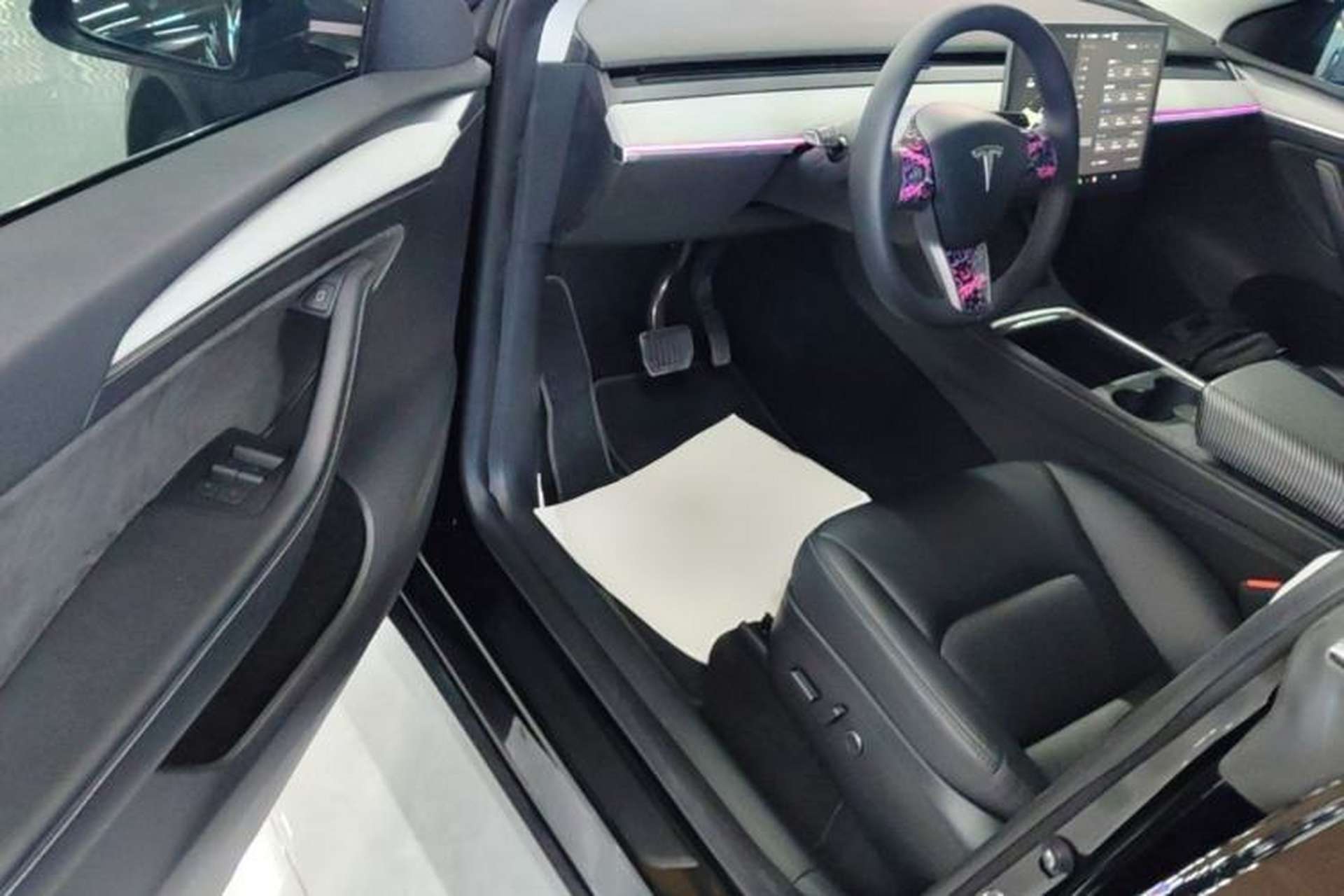 Used Tesla Model Y 2023 Rear-Wheel-Drive Version Driver Seat