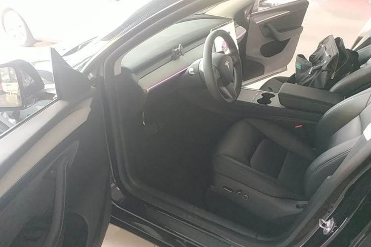 Used Tesla Model Y 2023 Rear-Wheel-Drive Version Driver Seat