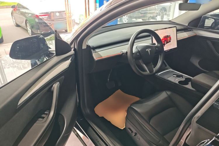 Used Tesla Model Y 2023 Rear-Wheel-Drive Version Driver Seat