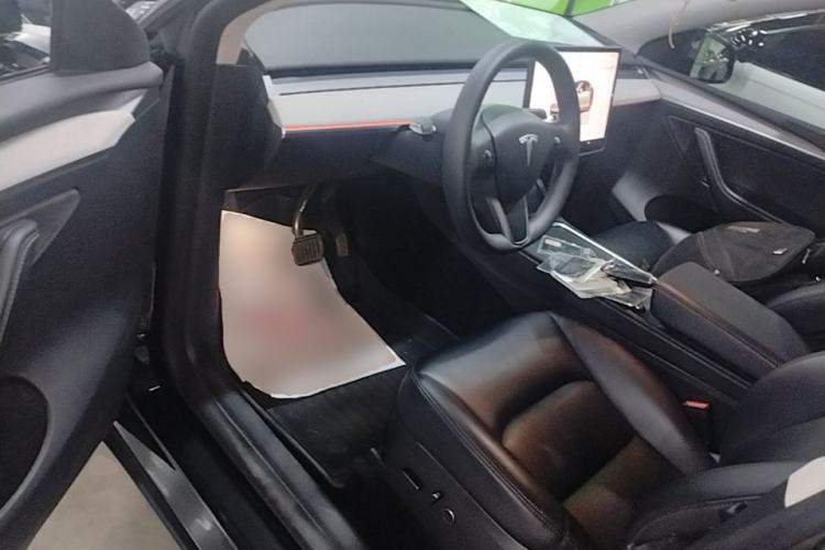Used Tesla Model Y 2023 Rear-Wheel-Drive Version Driver Seat