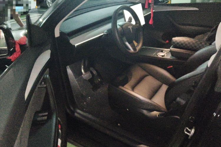 Used Tesla Model Y 2023 Rear-Wheel-Drive Version Driver Seat