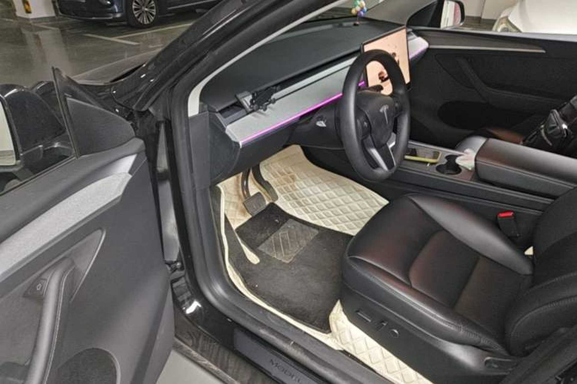 Used Tesla Model Y 2023 Rear-Wheel-Drive Version Driver Seat