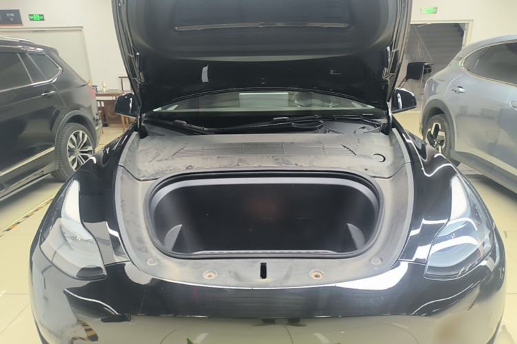 Used Tesla Model Y 2023 Rear-Wheel-Drive Version Engine Bay