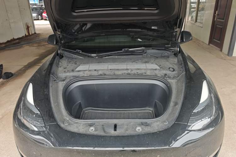 Used Tesla Model Y 2023 Long-Range All-Wheel-Drive Version Engine Bay