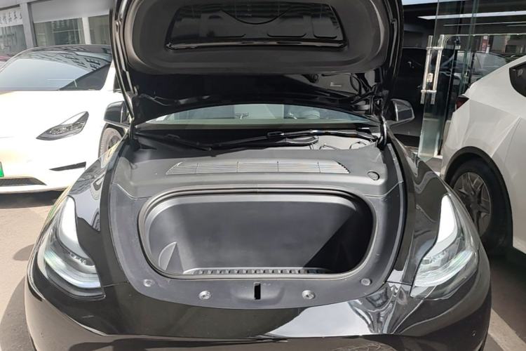 Used Tesla Model Y 2023 Rear-Wheel-Drive Version Engine Bay