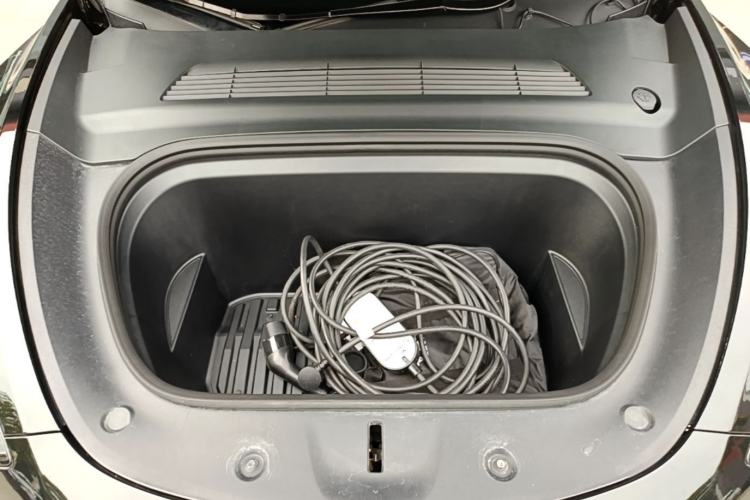 Used Tesla Model Y 2023 Rear-Wheel-Drive Version Engine Bay