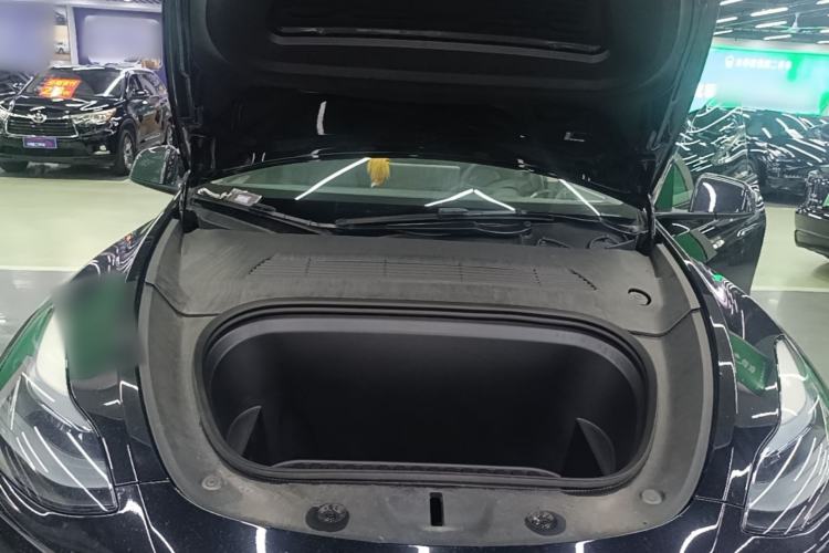 Used Tesla Model Y 2023 Rear-Wheel-Drive Version Engine Bay