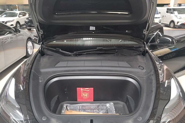 Used Tesla Model Y 2023 Rear-Wheel-Drive Version Engine Bay