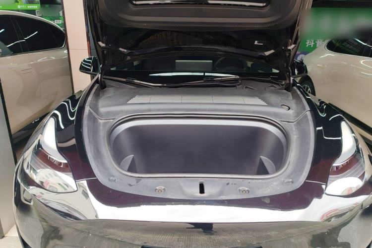 Used Tesla Model Y 2023 Rear-Wheel-Drive Version Engine Bay