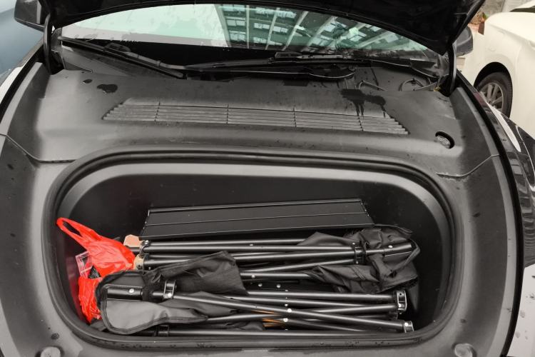 Used Tesla Model Y 2023 Rear-Wheel-Drive Version Engine Bay