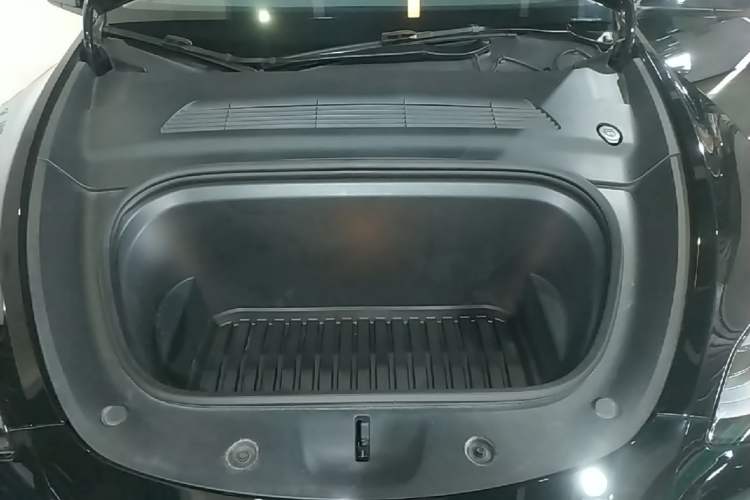 Used Tesla Model Y 2023 Long-Range All-Wheel-Drive Version Engine Bay