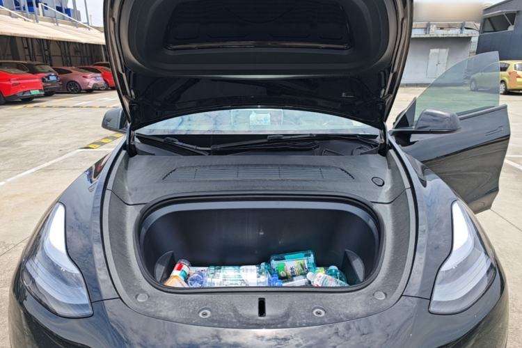 Used Tesla Model Y 2023 Rear-Wheel-Drive Version Engine Bay