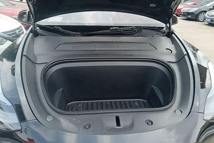 Used Tesla Model Y 2023 Long-Range All-Wheel-Drive Version Engine Bay
