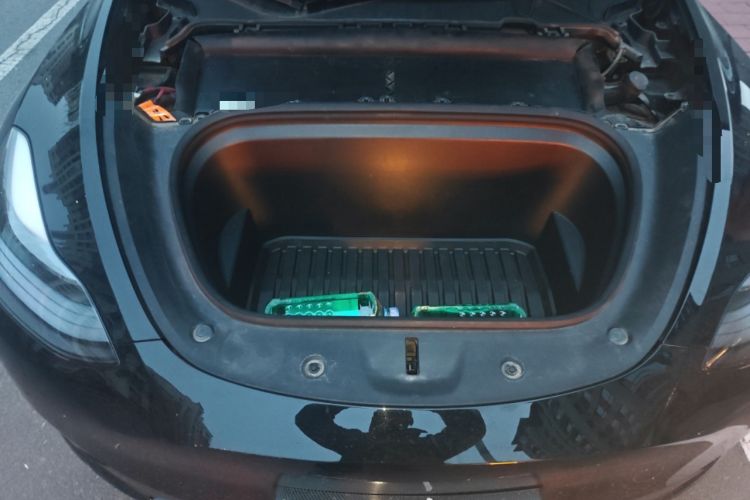 Used Tesla Model Y 2023 Rear-Wheel-Drive Version Engine Bay