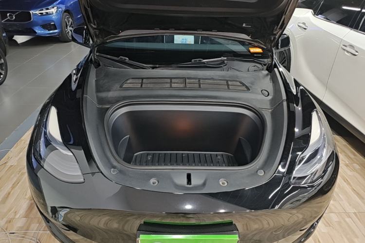 Used Tesla Model Y 2023 Rear-Wheel-Drive Version Engine Bay