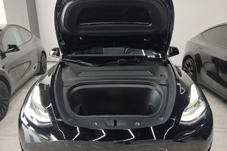 Used Tesla Model Y 2023 Rear-Wheel-Drive Version Engine Bay