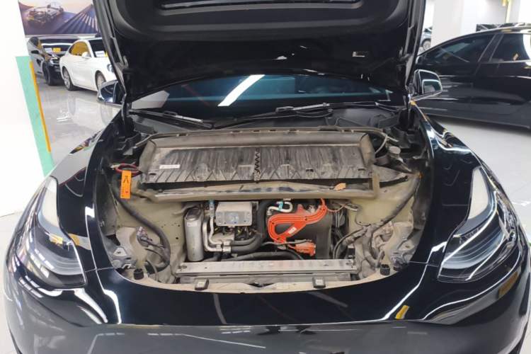 Used Tesla Model Y 2023 Rear-Wheel-Drive Version Engine Bay
