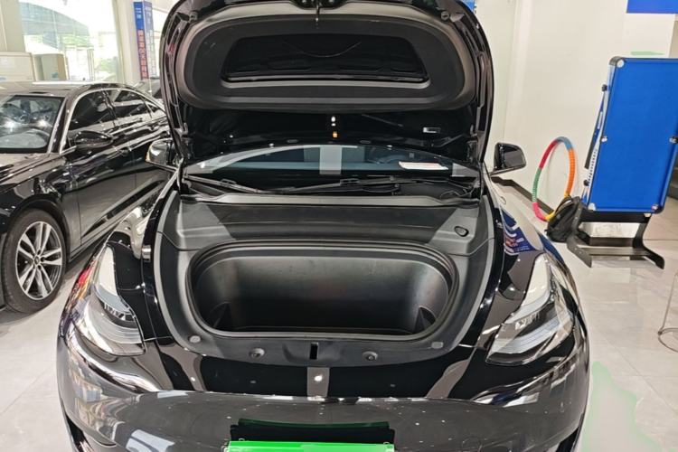Used Tesla Model Y 2023 Rear-Wheel-Drive Version Engine Bay