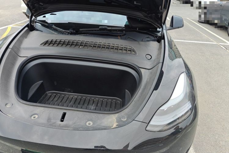 Used Tesla Model Y 2023 Rear-Wheel-Drive Version Engine Bay Left