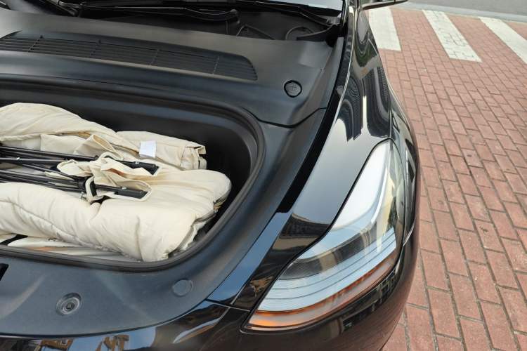 Used Tesla Model Y 2023 Long-Range All-Wheel-Drive Version Engine Bay Left