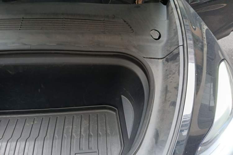 Used Tesla Model Y 2023 Long-Range All-Wheel-Drive Version Engine Bay Left