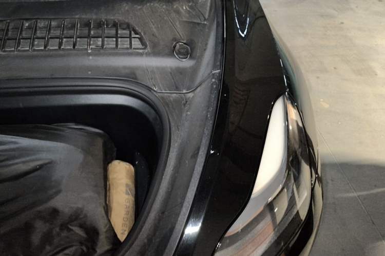 Used Tesla Model Y 2023 Rear-Wheel-Drive Version Engine Bay Left