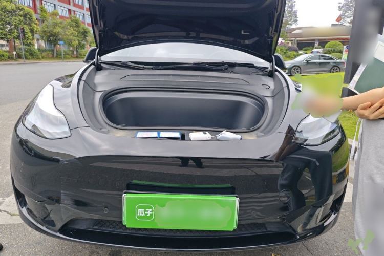Used Tesla Model Y 2023 Rear-Wheel-Drive Version Engine Bay