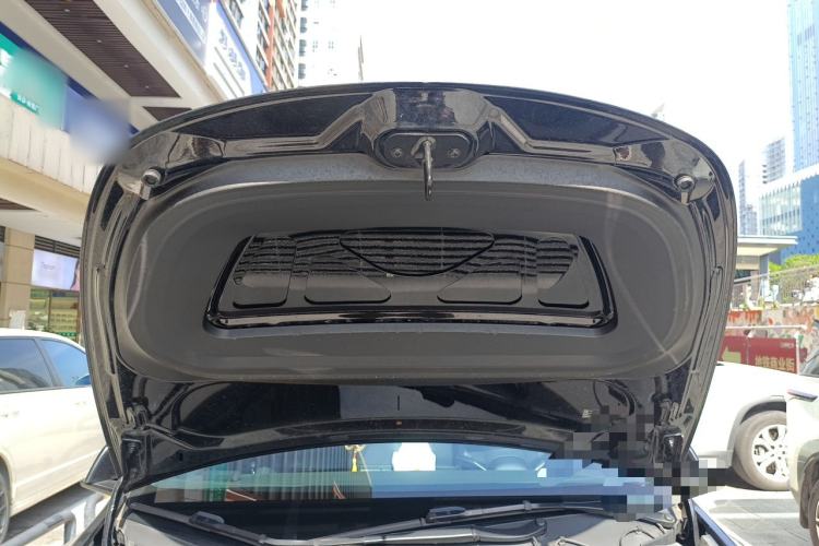 Used Tesla Model Y 2023 Rear-Wheel-Drive Version Engine Bay