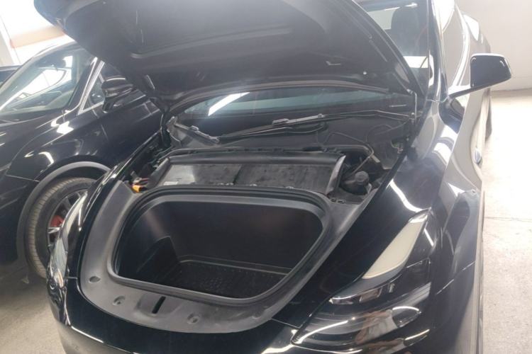Used Tesla Model Y 2023 Rear-Wheel-Drive Version Engine Bay