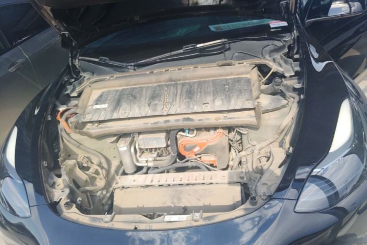 Used Tesla Model Y 2023 Rear-Wheel-Drive Version Engine Bay