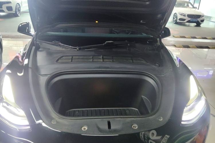 Used Tesla Model Y 2023 Rear-Wheel-Drive Version Engine Bay