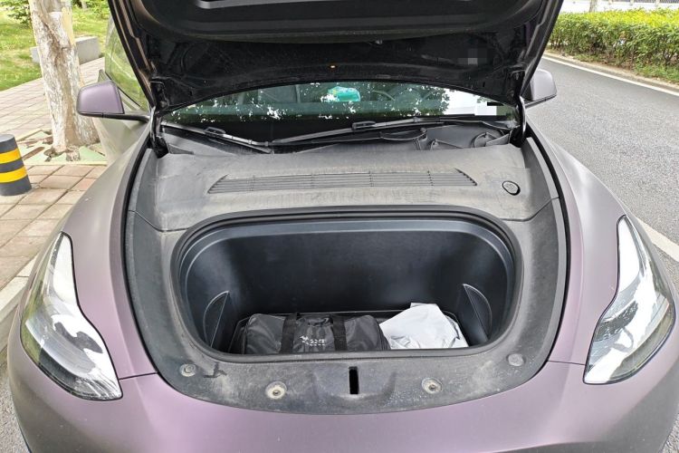 Used Tesla Model Y 2023 Rear-Wheel-Drive Version Engine Bay