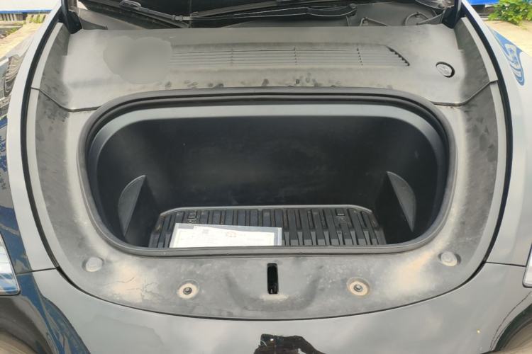 Used Tesla Model Y 2023 Rear-Wheel-Drive Version Engine Bay